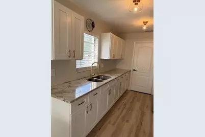 8706 Osage Drive, Tampa, FL 33634 - Photo 6