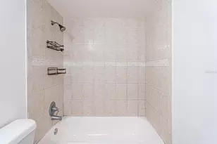 2876 Somerset Park Dr, Tampa, FL 33613 - Photo 14