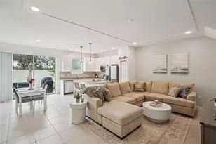 34196 Rogallo Ln, Wesley Chapel, FL 33545 - Photo 4