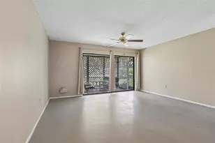8419 Laurelon Pl, Temple Terrace, FL 33637 - Photo 10