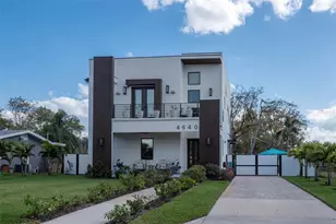 4640 35th Ave N, Saint Petersburg, FL 33713 - Photo 2