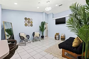 5102 N Mac Dill Ave, Tampa, FL 33614 - Photo 4