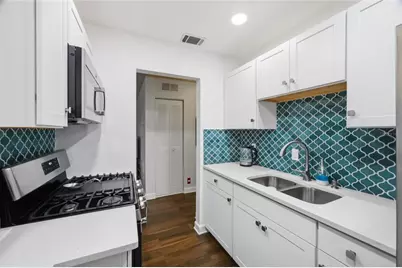 5925 Terrace Park Drive N #210, Saint Petersburg, FL 33709 - Photo 10