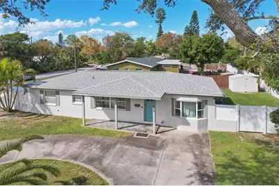 699 Pinellas Point Drive S, Saint Petersburg, FL 33705 - Photo 18