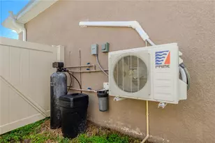 5460 Flint Hills Dr, Wimauma, FL 33598 - Photo 52