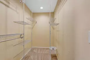 5017 80th Ave Cir E, Sarasota, FL 34243 - Photo 24