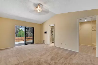 5017 80th Avenue Circle E, Sarasota, FL 34243 - Photo 18