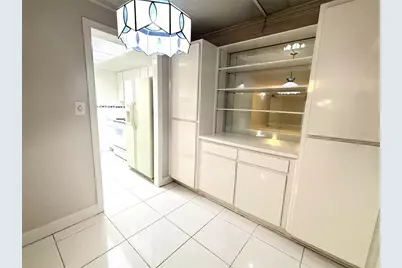 4718 Christa Court #317, Tampa, FL 33614 - Photo 8