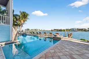 255 104th Ave, Treasure Island, FL 33706 - Photo 10