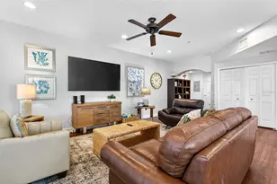 255 104th Ave, Treasure Island, FL 33706 - Photo 36