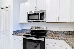 840 Tennyson Mill Cir, Tampa, FL 33619 - Photo 8