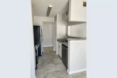 8625 Fancy Finch Drive #101, Tampa, FL 33614 - Photo 4