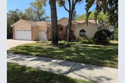 2686 Crystal Circle, Dunedin, FL 34698 - Photo 2
