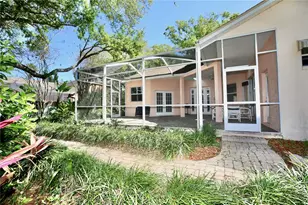 2686 Crystal Cir, Dunedin, FL 34698 - Photo 20