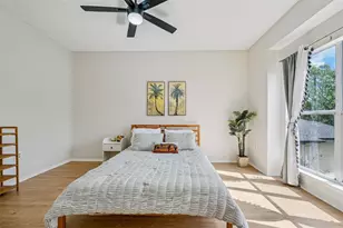 4211 Chatham Oak Ct, Tampa, FL 33624 - Photo 18