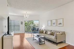 4211 Chatham Oak Ct, Tampa, FL 33624 - Photo 14