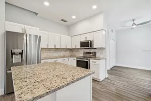 18154 Sandy Pointe Dr, Tampa, FL 33647 - Photo 30