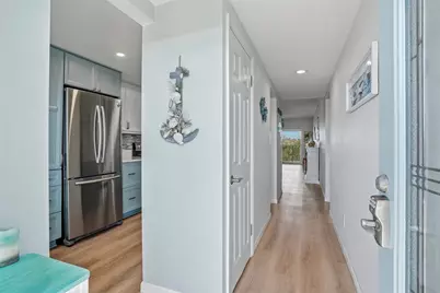 11901 Lagoon Lane #303, Treasure Island, FL 33706 - Photo 8