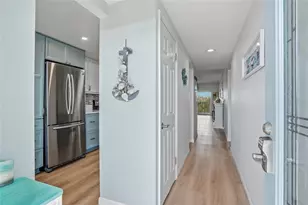 11901 Lagoon Ln, Treasure Island, FL 33706 - Photo 8