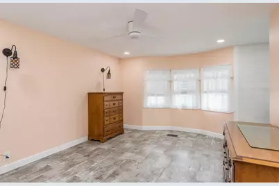 108 Dolphin Drive E, Oldsmar, FL 34677 - Photo 14