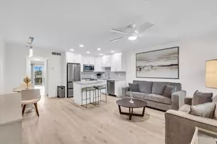 9755 Harrell Ave, Treasure Island, FL 33706 - Photo 10