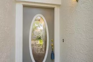 11717 Spring Tree Ln, Port Richey, FL 34668 - Photo 6