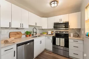 3034 Eastland Blvd, Clearwater, FL 33761 - Photo 4