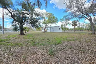 1450 Golden Glow Dr, Ruskin, FL 33570 - Photo 48