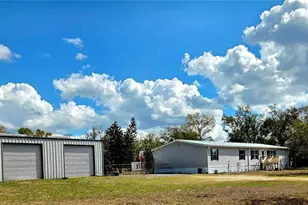 1450 Golden Glow Dr, Ruskin, FL 33570 - Photo 1