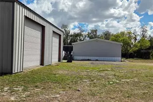 1450 Golden Glow Dr, Ruskin, FL 33570 - Photo 44