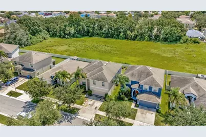 313 Shell Manor Drive, Ruskin, FL 33570 - Photo 10