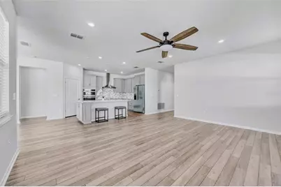 762 Parsons Mooring Court, Seffner, FL 33584 - Photo 8
