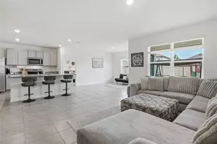 31019 Penny Surf Loop, Wesley Chapel, FL 33545 - Photo 14