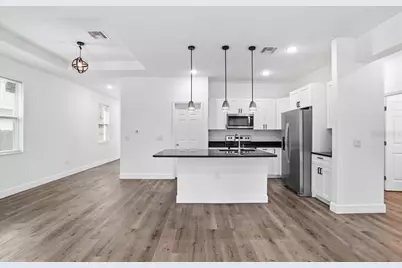 1535 13th Street S, Saint Petersburg, FL 33705 - Photo 6