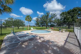 4709 Glenaire Ct, Tampa, FL 33624 - Photo 38