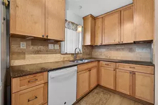 6285 101st Way, Seminole, FL 33772 - Photo 8