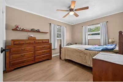 6285 101st Way, Seminole, FL 33772 - Photo 10