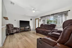 6285 101st Way, Seminole, FL 33772 - Photo 4