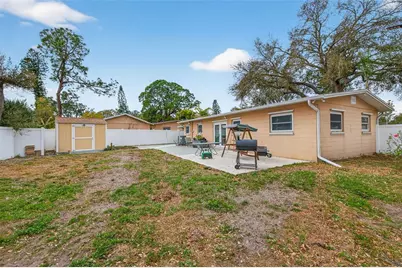 6285 101st Way, Seminole, FL 33772 - Photo 16