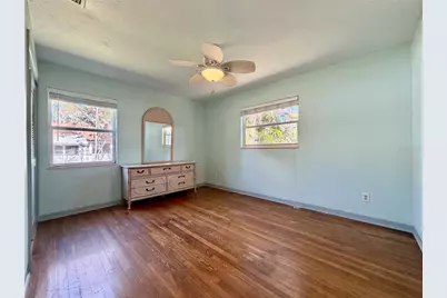 3025 50th Street S, Gulfport, FL 33707 - Photo 14