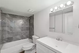 1151 85th Ave N, Saint Petersburg, FL 33702 - Photo 18