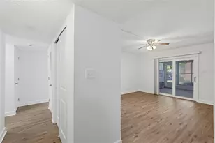 1151 85th Ave N, Saint Petersburg, FL 33702 - Photo 2