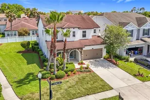 27387 Cayenne Ln, Wesley Chapel, FL 33544 - Photo 4