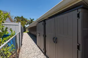 263 87th Ave N, Saint Petersburg, FL 33702 - Photo 22