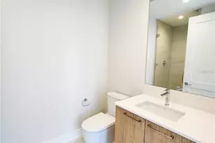 275 1st Ave S, Saint Petersburg, FL 33701 - Photo 26