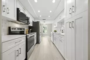 2497 Heron Terrace, Clearwater, FL 33762 - Photo 6