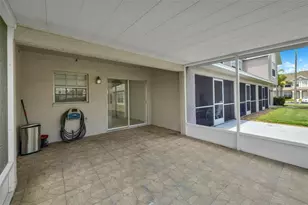 632 Kensington Lake Cir, Brandon, FL 33511 - Photo 30