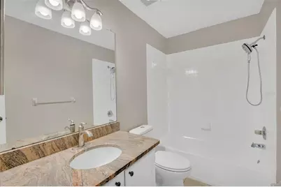 632 Kensington Lake Cir #632, Brandon, FL 33511 - Photo 22