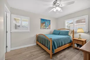 1605 Amberlea Dr N, Dunedin, FL 34698 - Photo 12