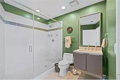 175 1st Street S #2102, Saint Petersburg, FL 33701 - Photo 24